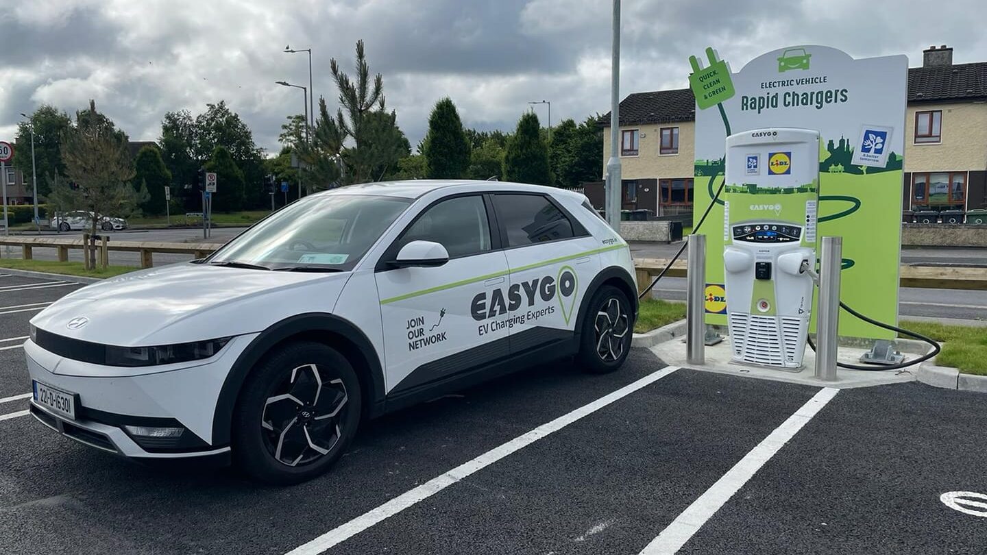 Electric vehicle being charged at an EasyGo charging station managed by Techniche EV